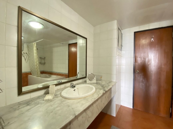 2 bed unit for sale at Hillside 4