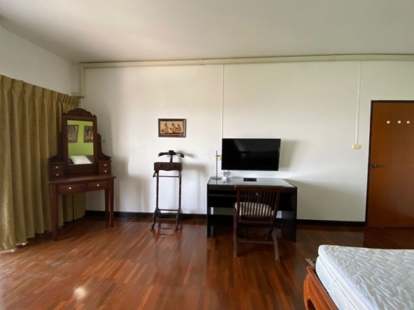 Chiang Mai-P-PCS1123