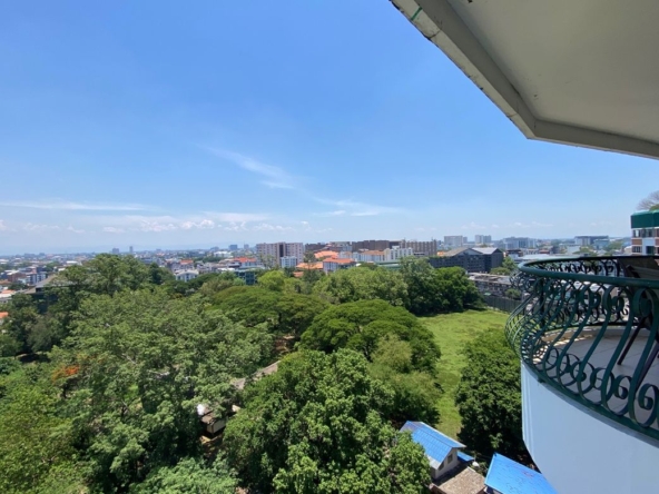 2 bed unit for sale at Hillside 4