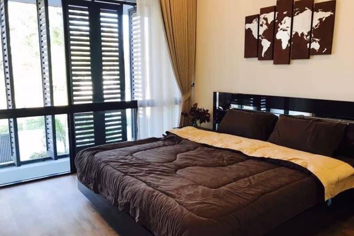 For Rent/sale modern style house with private swimming pool