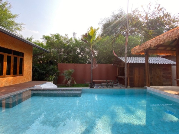 A brand new pool villa with 3 bed for rent in Hang Dong