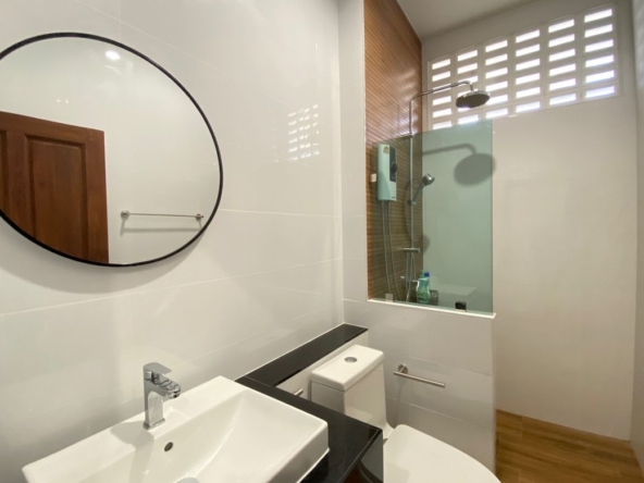 A brand new pool villa with 3 bed for rent in Hang Dong