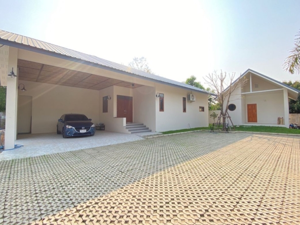 A brand new pool villa with 3 bed for rent in Hang Dong