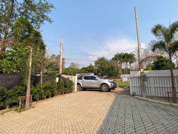 A brand new pool villa with 3 bed for rent in Hang Dong