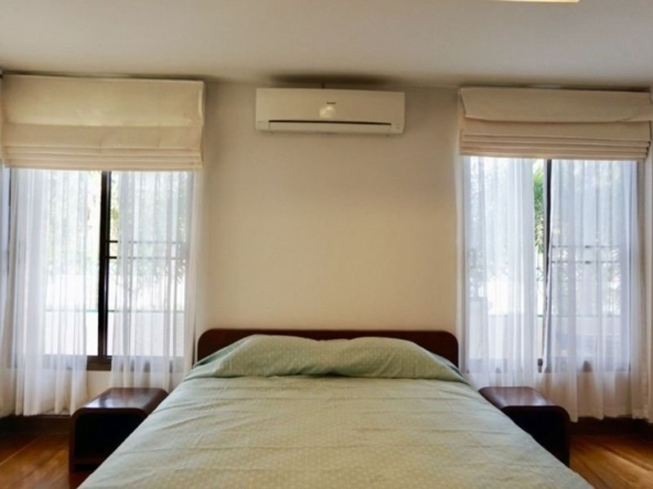 5 bed family home with private pool for rent in Hang Dong area