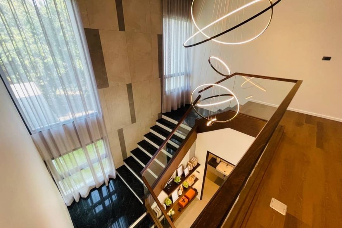 Luxury Pool Villa Model style for Sale in Green Valley project