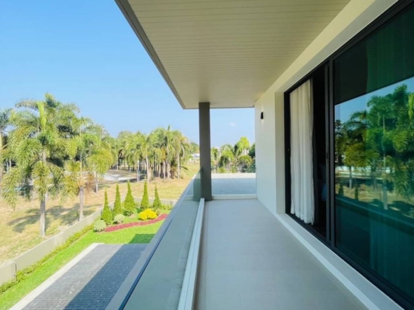 Luxury Pool Villa Model style for Sale in Green Valley project