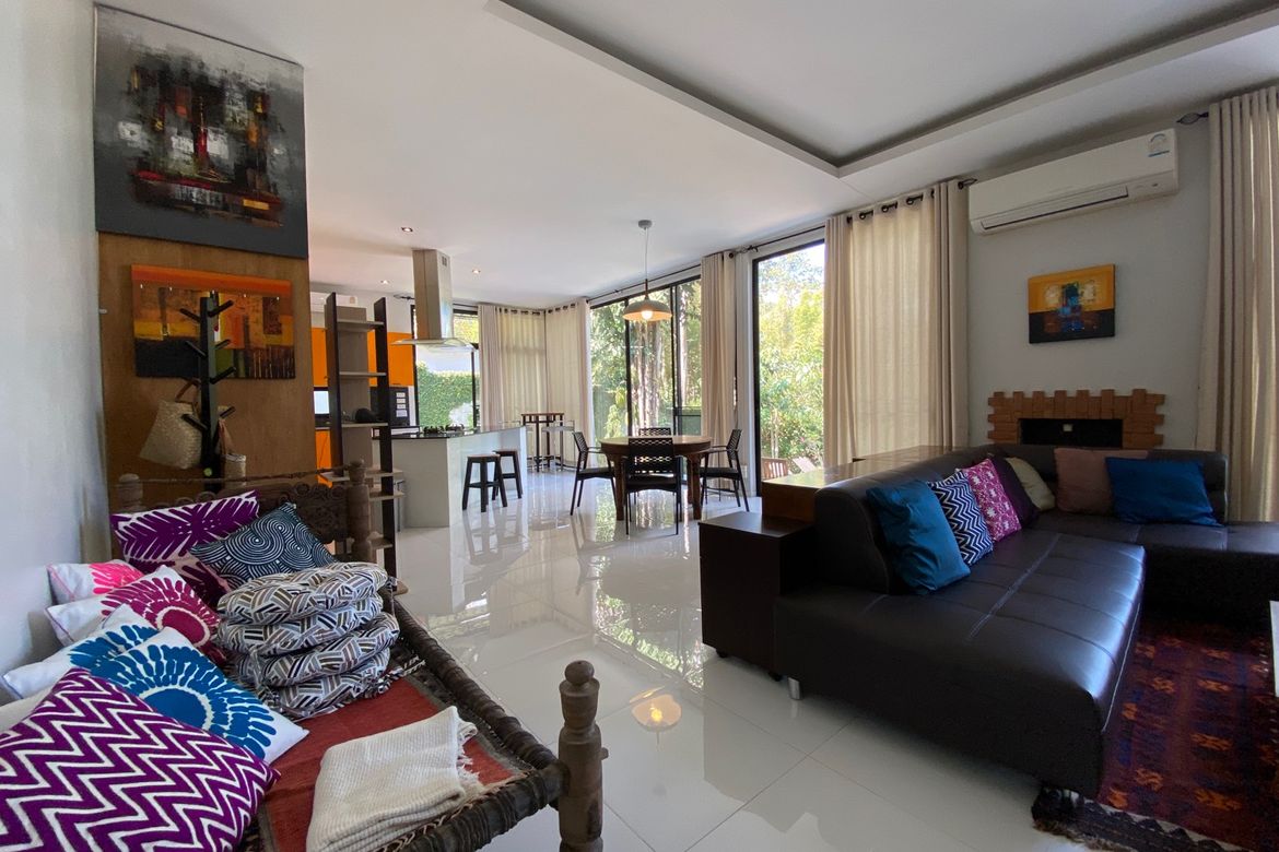 2 bed villa with a private pool for rent in Chang Kian