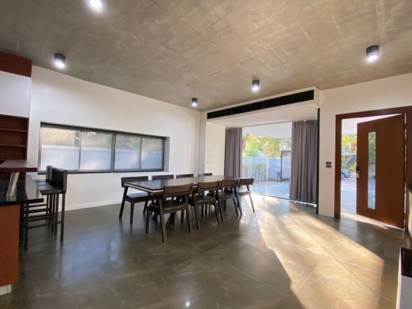 Modern 3 Bedrooms House for Rent in Chang Phuak area