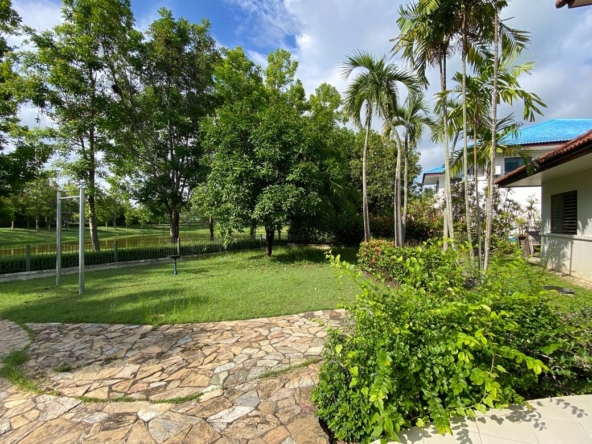 3-Bed Family Home with Private Pool for Rent in San Kamphaeng