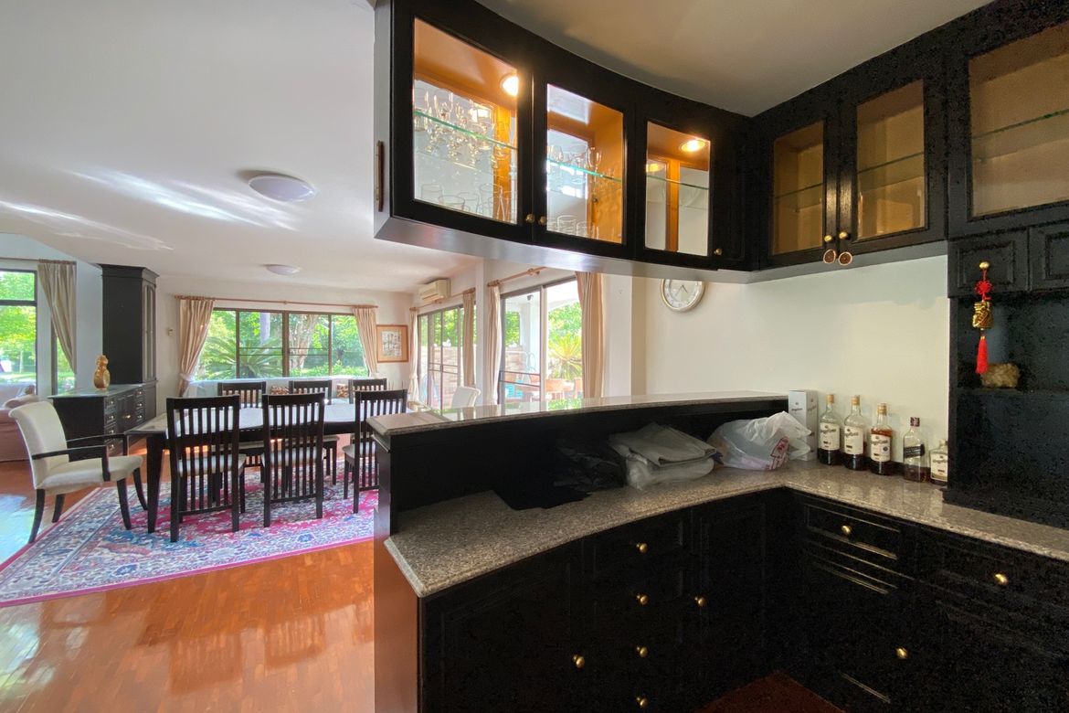 3-Bed Family Home with Private Pool for Rent in San Kamphaeng