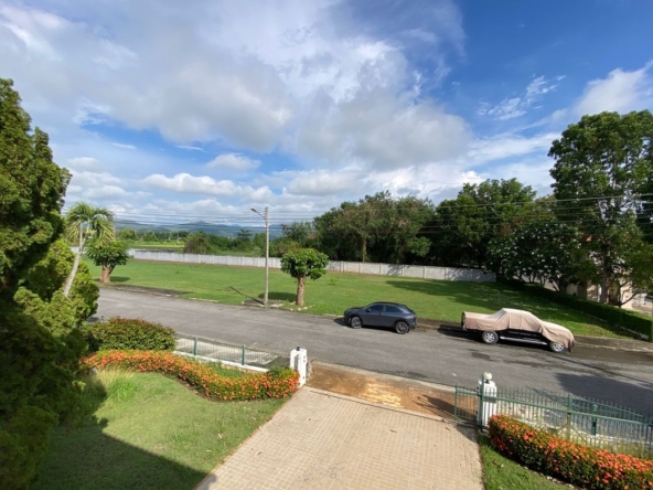 3-Bed Family Home with Private Pool for Rent in San Kamphaeng