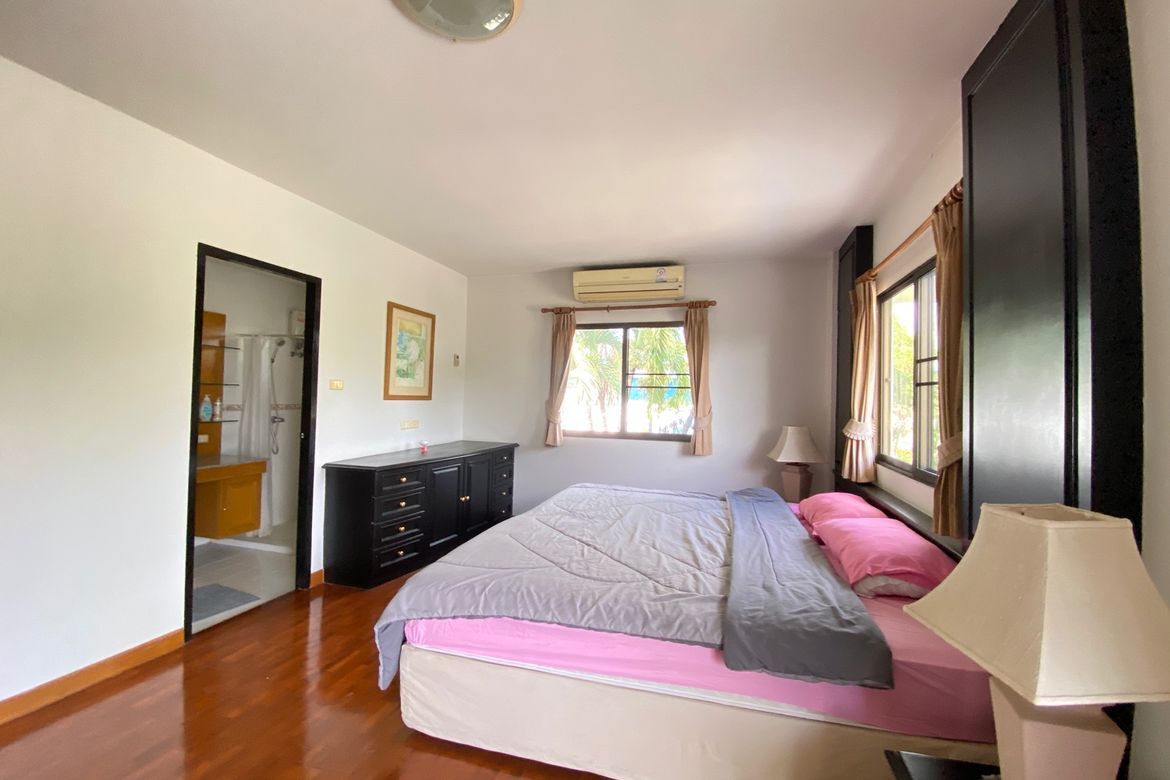 3-Bed Family Home with Private Pool for Rent in San Kamphaeng