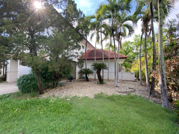 3-Bed Family Home with Private Pool for Rent in San Kamphaeng