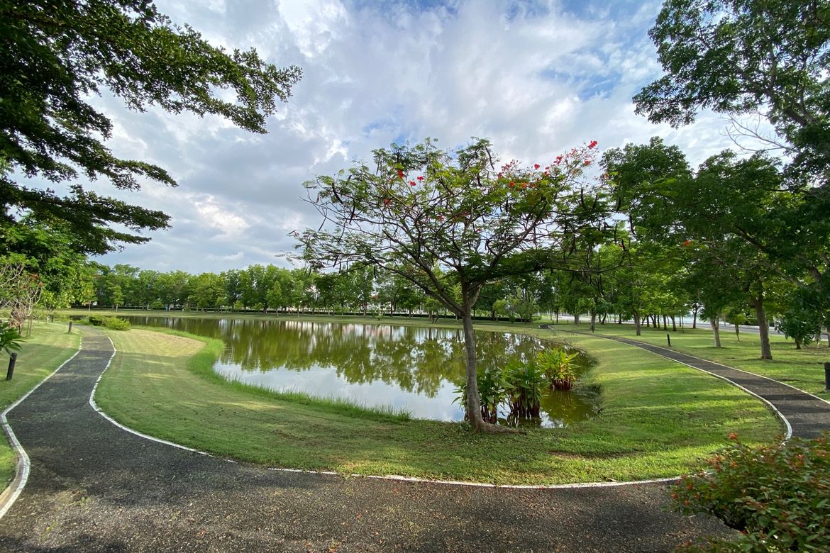 3-Bed Family Home with Private Pool for Rent in San Kamphaeng