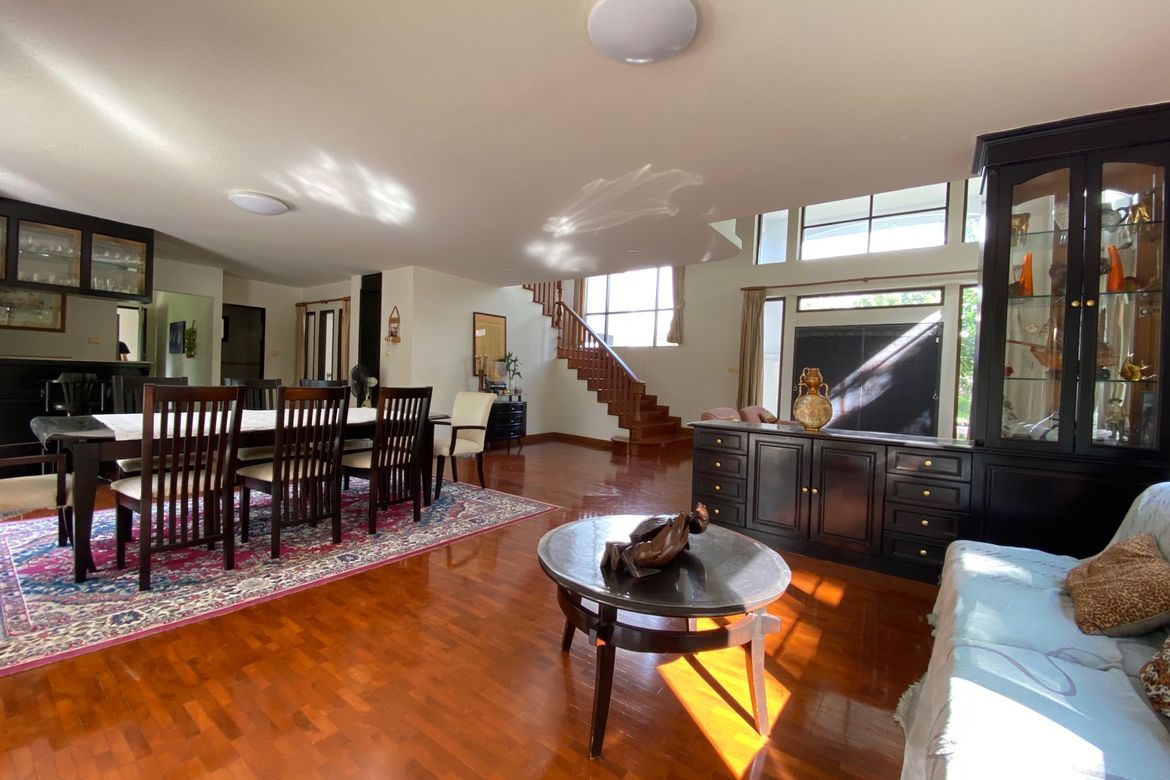 3-Bed Family Home with Private Pool for Rent in San Kamphaeng