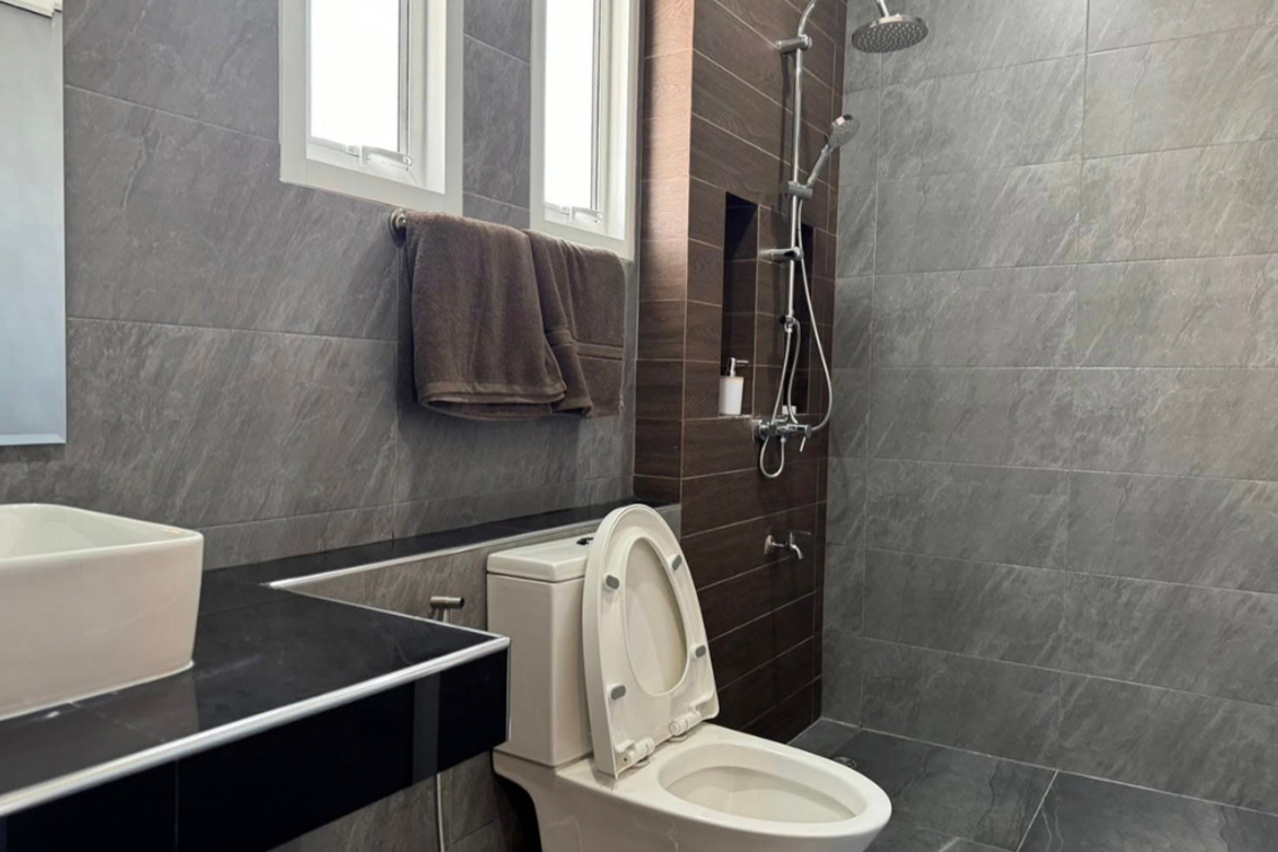 4Bathrooms