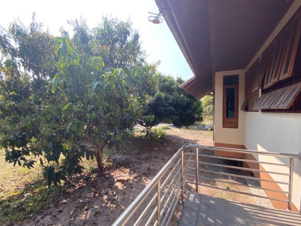 4 bed house for sale in Mae Joe