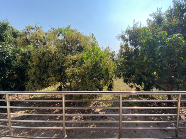 4 bed house for sale in Mae Joe