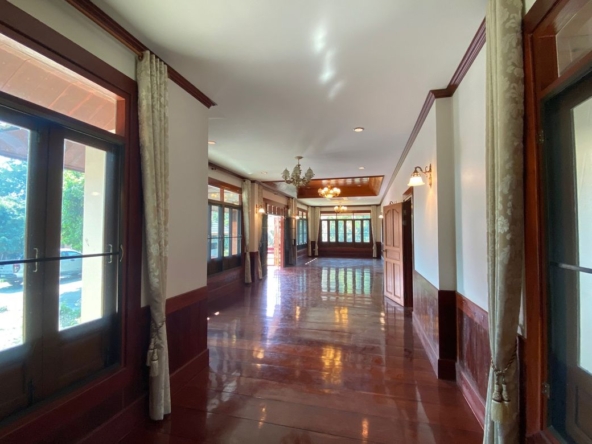 4 bed house for sale in Mae Joe
