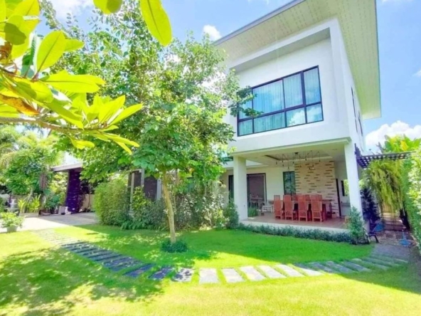 Modern house for Sale / Rent near 89 plaza