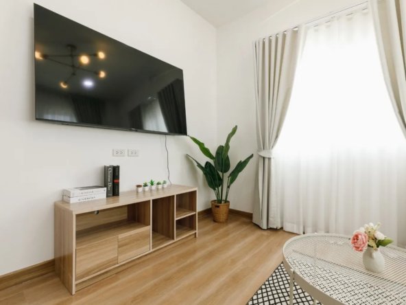 Modern 3BR House |3 Min from CMU| Renovated & Affordable Housing-CMP-218
