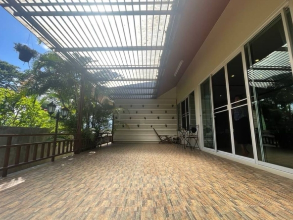 Contemporary style Single story for sale  In a quality project