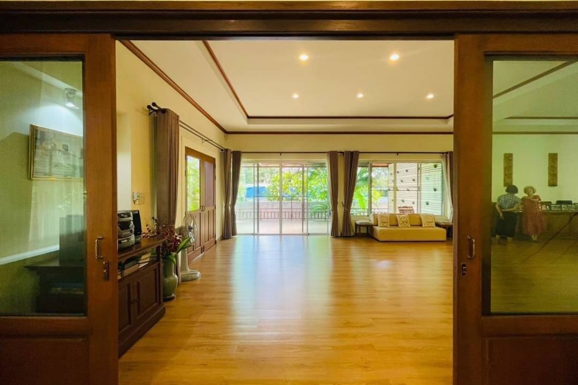 Contemporary style Single story for sale  In a quality project