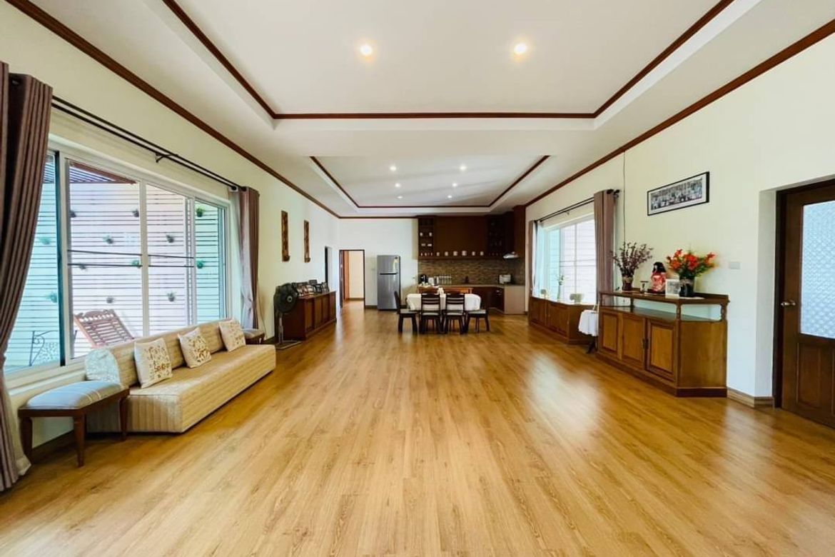 Contemporary style Single story for sale  In a quality project
