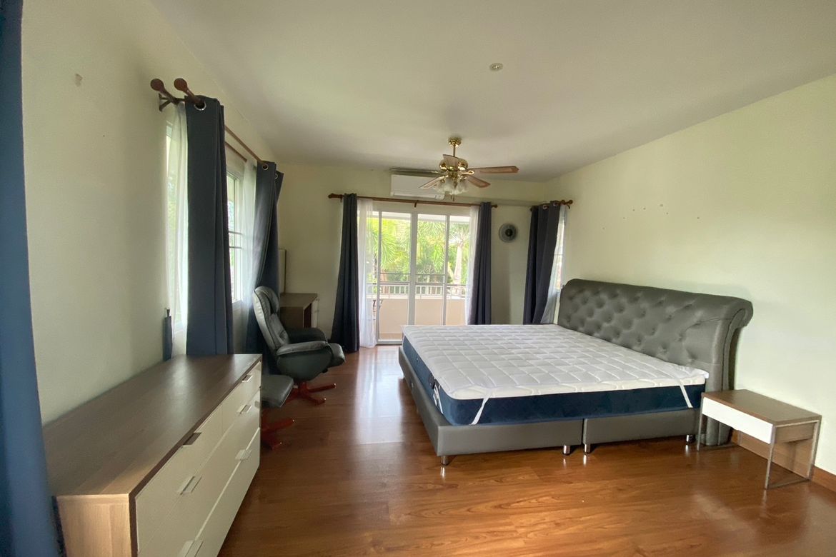 A spacious house 3 bed for sale in Doi Saket