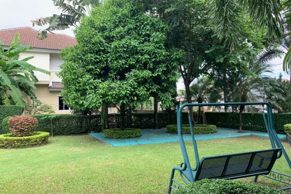 A spacious house 3 bed for sale in Doi Saket