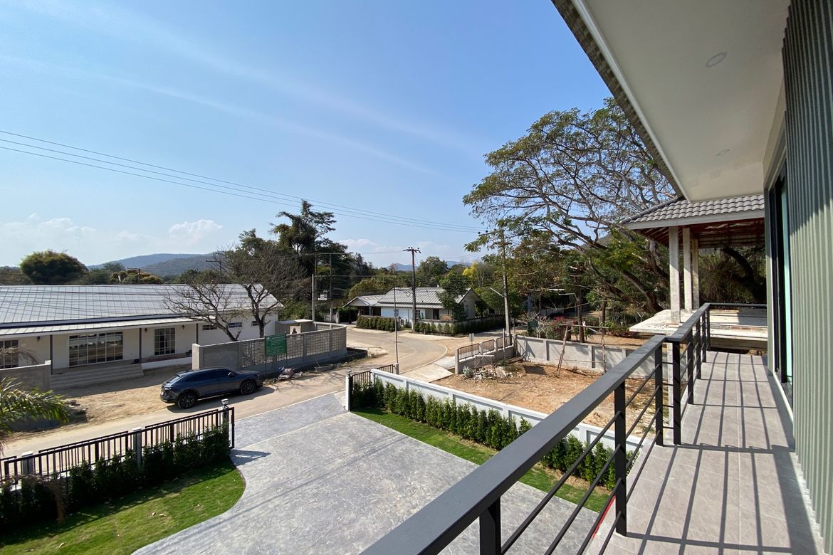 Chiang Mai-P-PHS1076