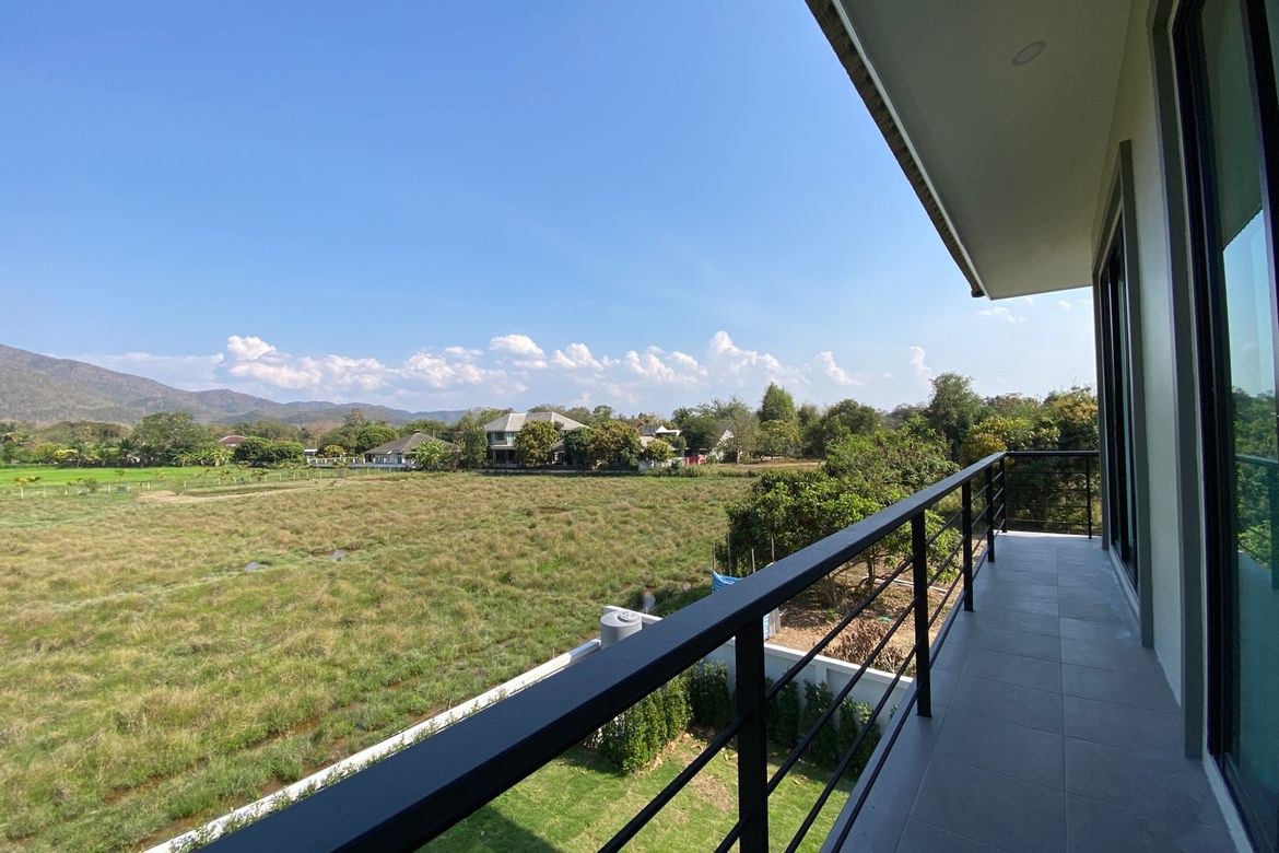 Brand new 3 bed house for sale in Doi Saket