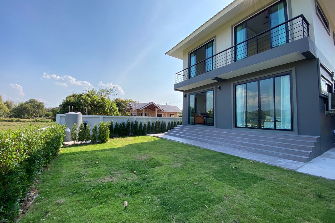 Brand new 3 bed house for sale in Doi Saket
