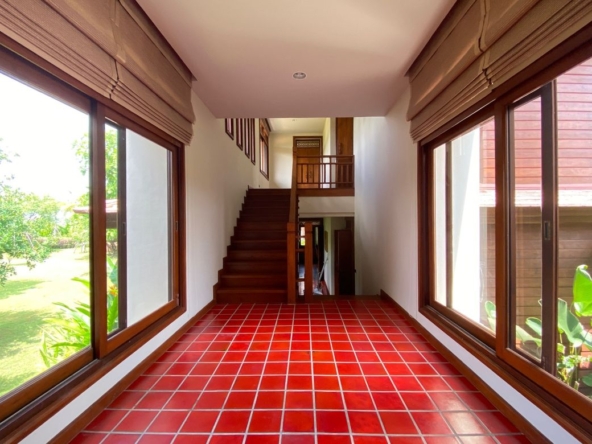 Thai Lanna House Style with pool for sale in Doi Saket