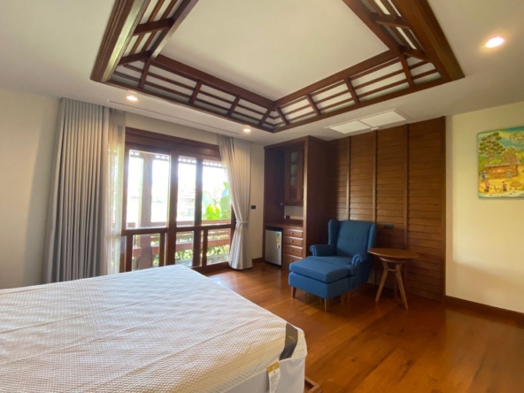 Thai Lanna House Style with pool for sale in Doi Saket