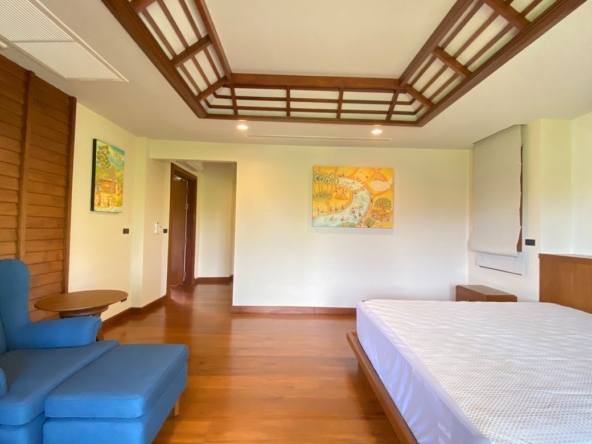 Thai Lanna House Style with pool for sale in Doi Saket