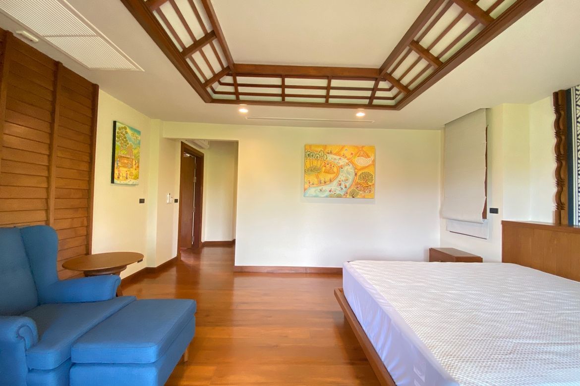 Thai Lanna House Style with pool for sale in Doi Saket