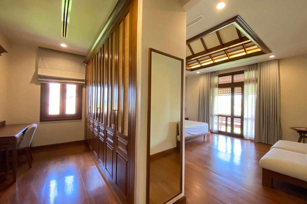 Thai Lanna House Style with pool for sale in Doi Saket