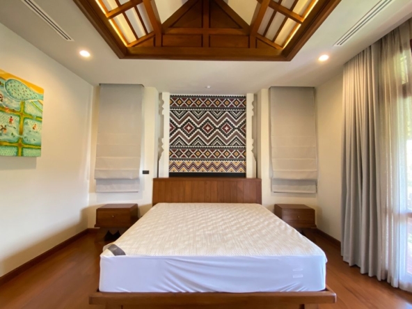 Thai Lanna House Style with pool for sale in Doi Saket