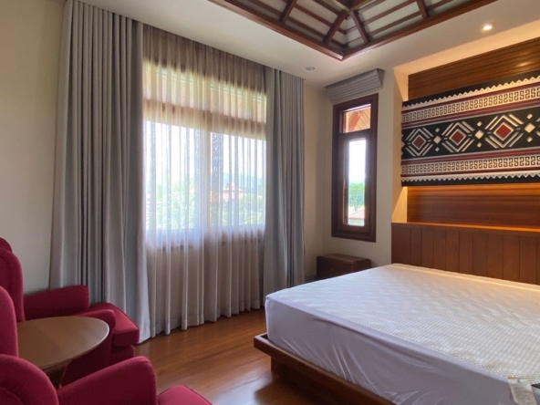 Thai Lanna House Style with pool for sale in Doi Saket