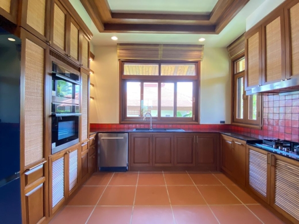 Thai Lanna House Style with pool for sale in Doi Saket