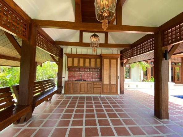 Thai Lanna House Style with pool for sale in Doi Saket