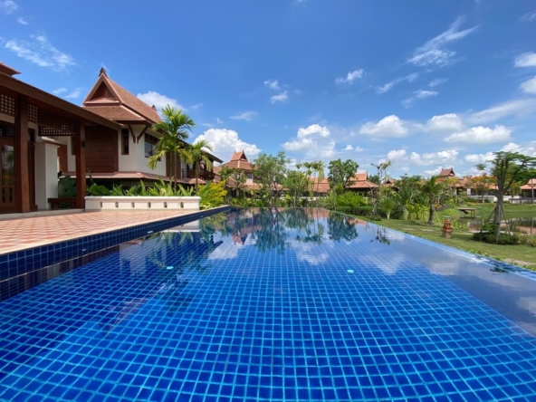 Thai Lanna House Style with pool for sale in Doi Saket