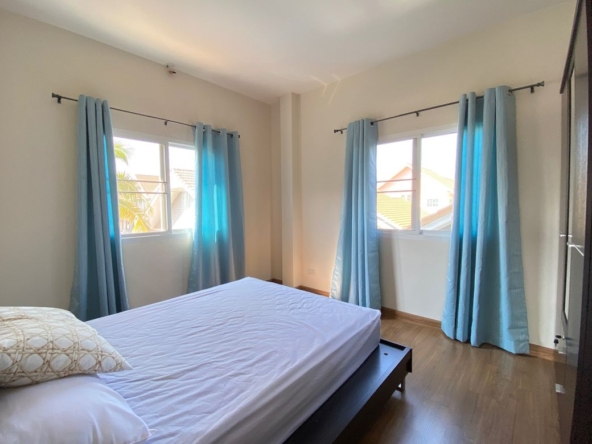 4 Bedroom Pool Villa for Sale in Doi Saket