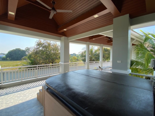 4 Bedroom Pool Villa for Sale in Doi Saket