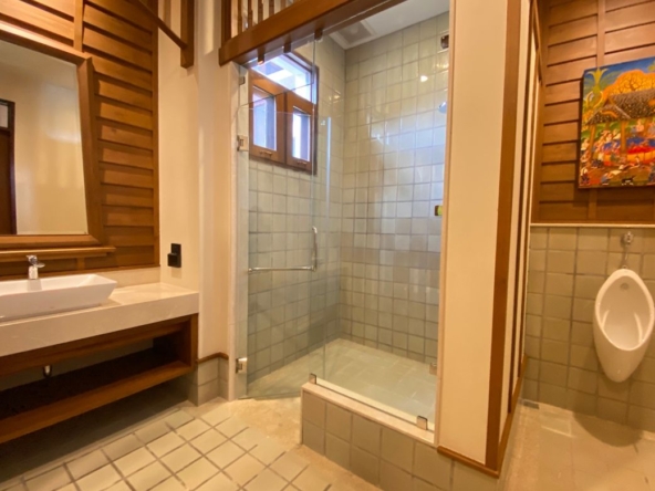 4 Bedroom House for sale-P-PHS996