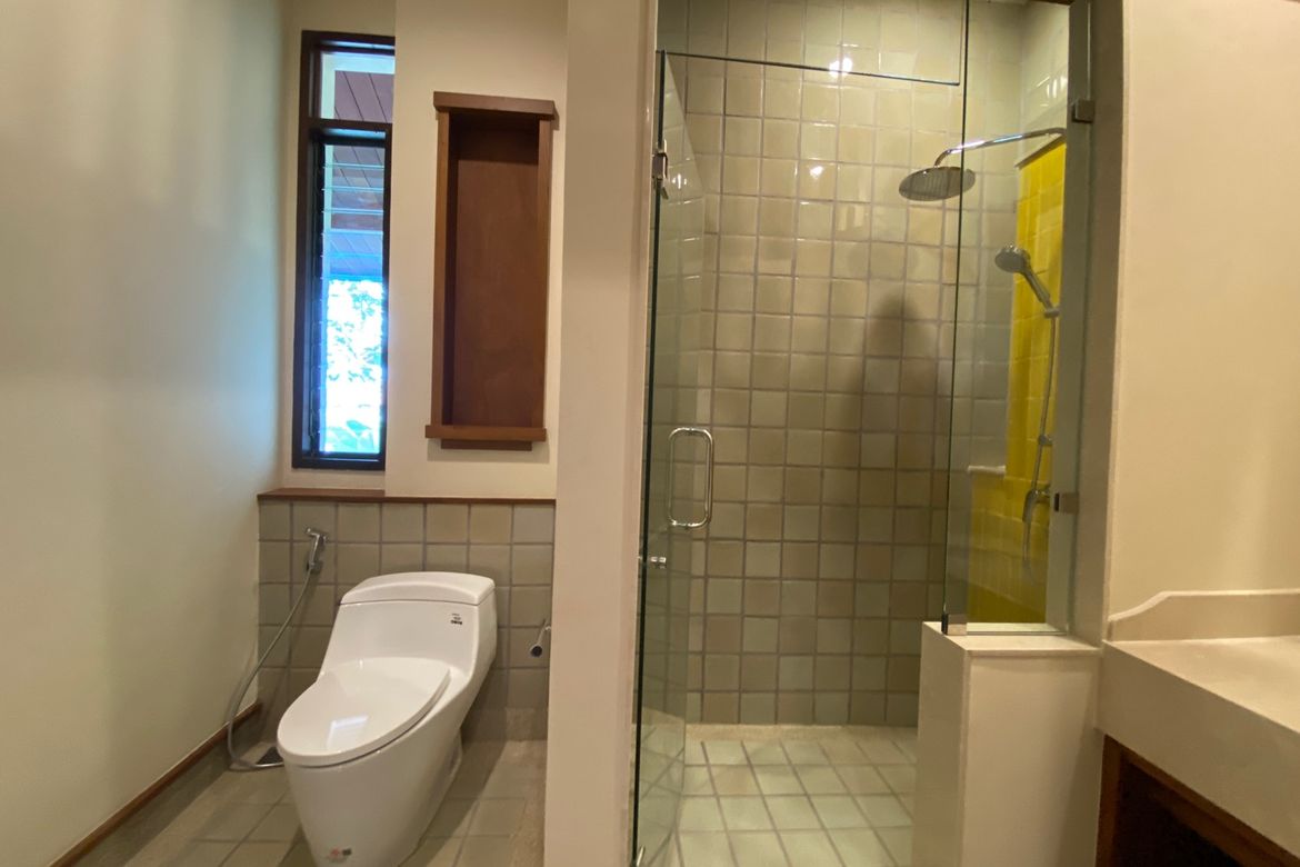 4 Bedroom House for sale-P-PHS996