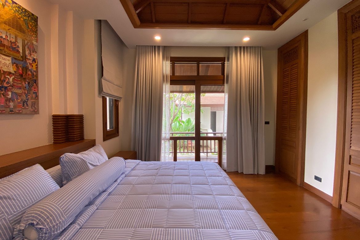 4 Bedroom House for sale-P-PHS996
