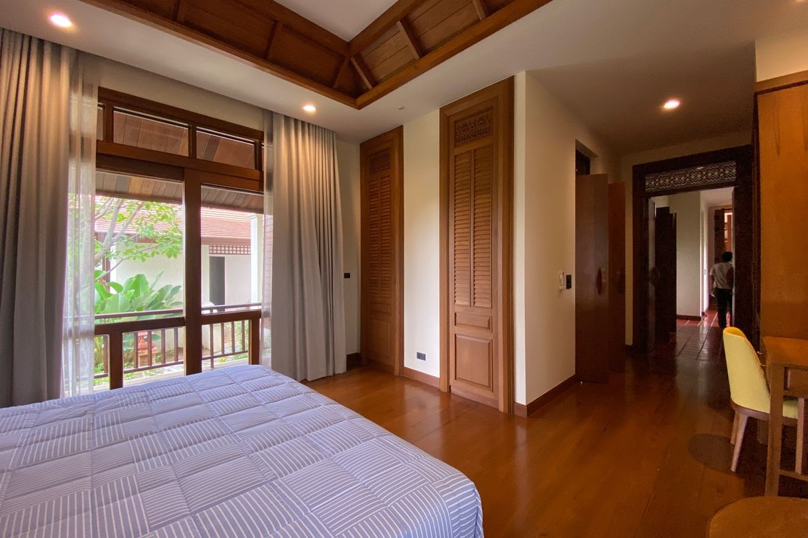 4 Bedroom House for sale-P-PHS996
